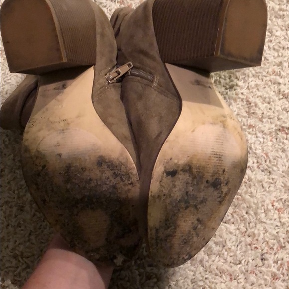 Open toe booties - Picture 3 of 3